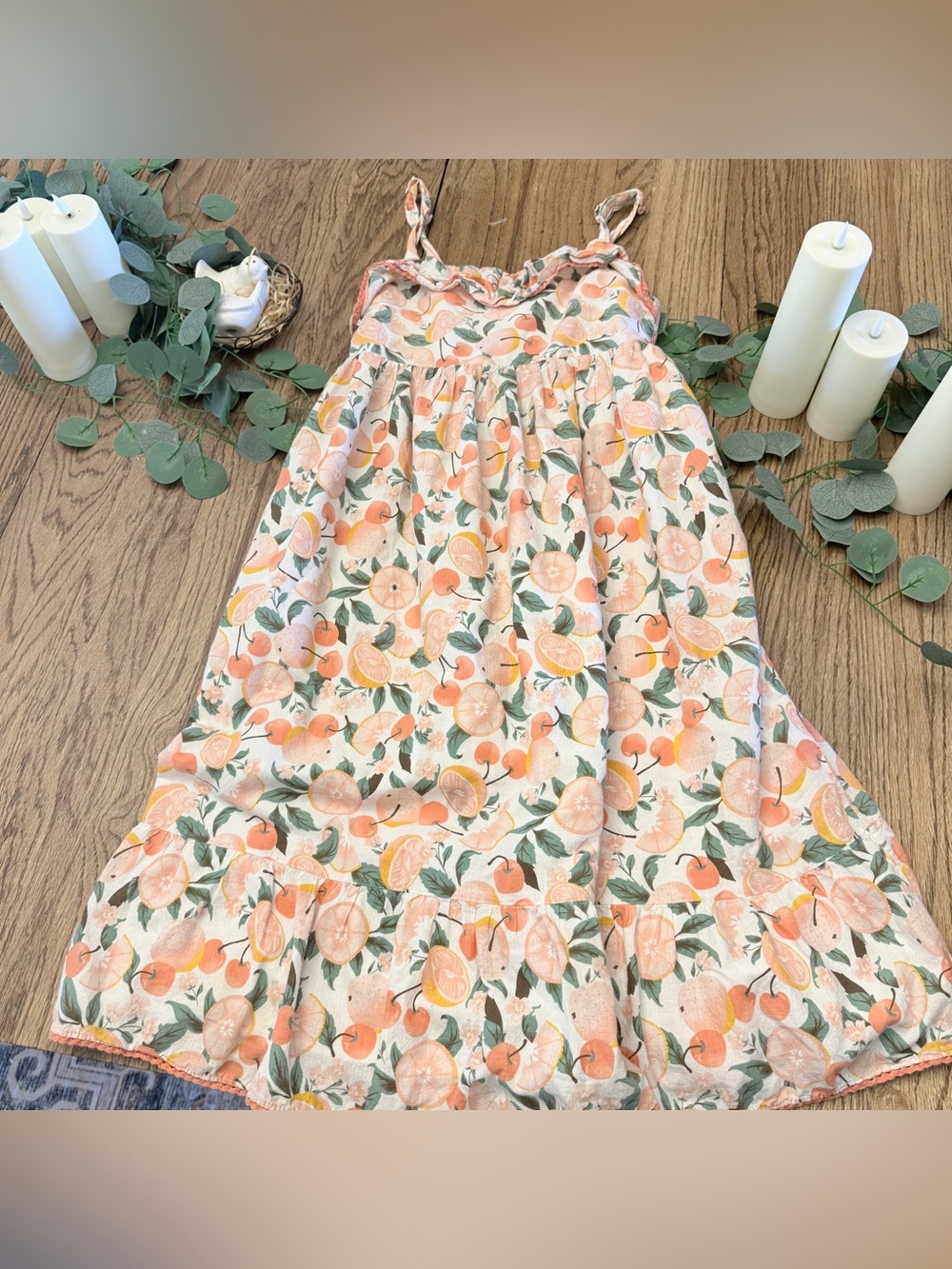 Isaac Mizrahi peach orange, green, & white, Fruits sun girls dress. Size 10 EE